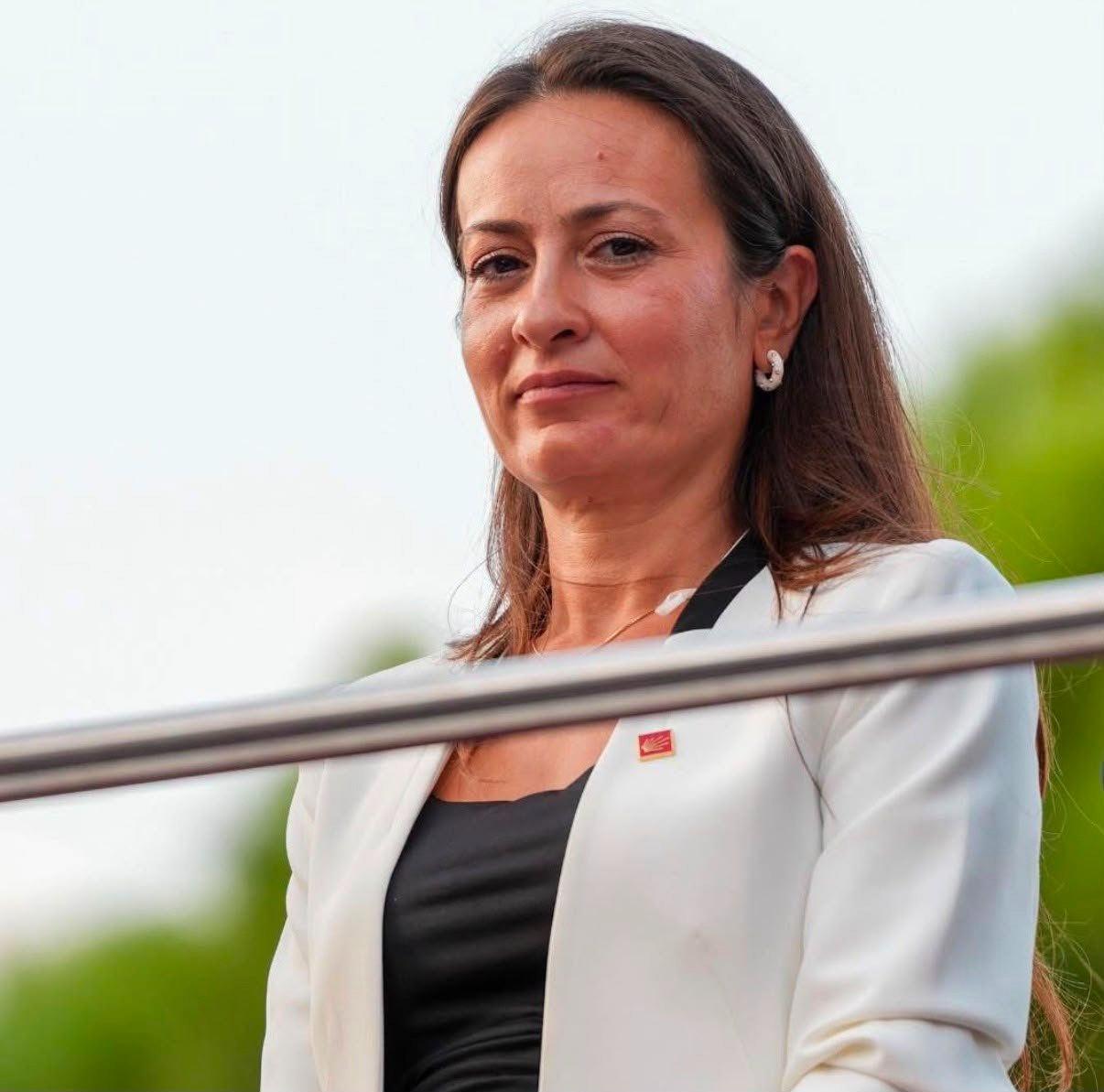 İlksen Özalper