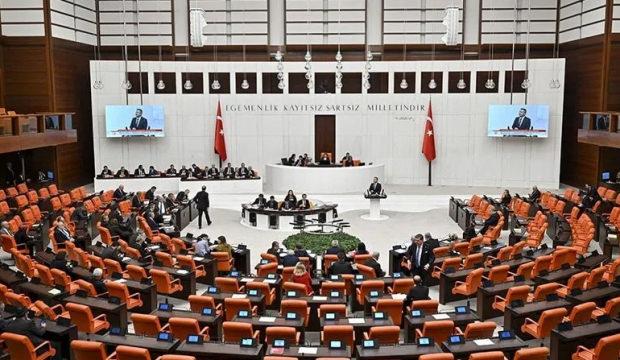 Meclis&rsquo;te yeni ve pek bir enteresan saflaşmalar&hellip;
