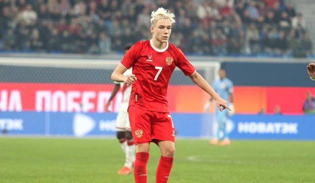 Menajer, Rus yıldız i&ccedil;in konuştu: Galatasaray'dan gelen mektup var!