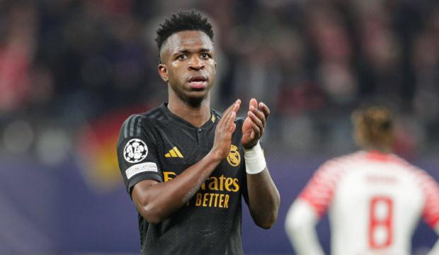 Vinicius Junior imzayı attı! Anlaşmayı duyurdular