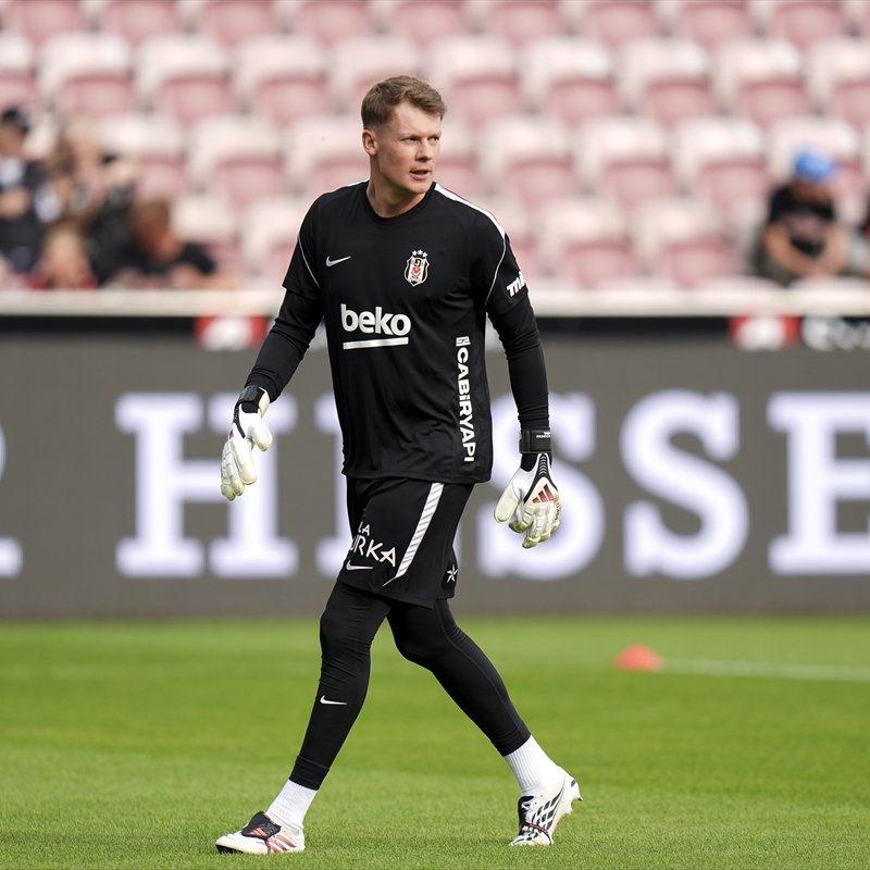 Alexander Nübel