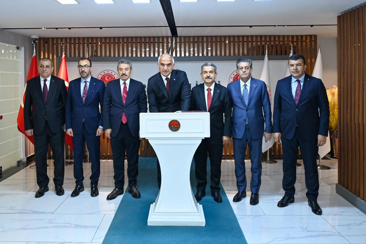 Bakan Mehmet Nuri Ersoy Şırnak’ta! Kentteki yatırım projelerini tek tek ele aldı  