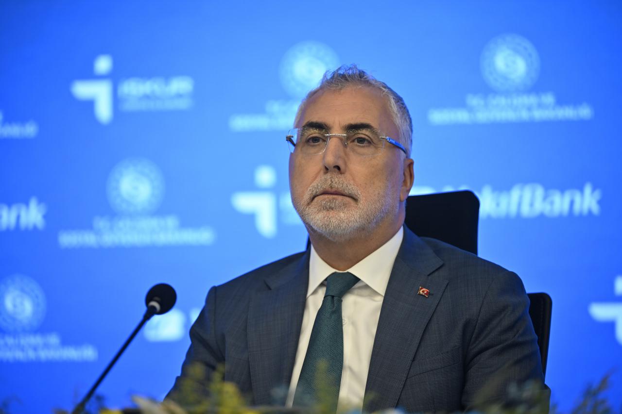 Çalışma ve Sosyal Güvenlik Bakanı Vedat Işıkhan