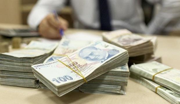 Kademeli emeklilikte yeni adım! EYT dışında kalan milyonların g&ouml;z&uuml; Meclis'te 
