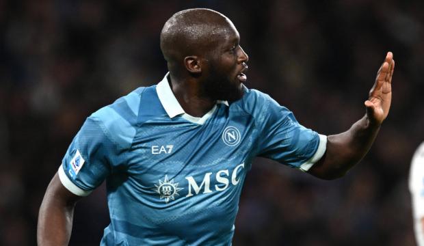 Fenerbah&ccedil;e Lukaku'yu bitirdi! Maaşı ve bonservisi belli oldu