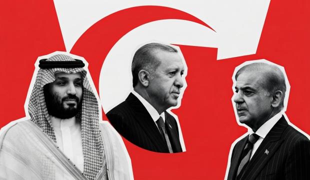 Atina&rsquo;da T&uuml;rkiye endişesi b&uuml;y&uuml;yor! Yunan Basını: Ankara artık b&ouml;lgeyi şekillendiriyor