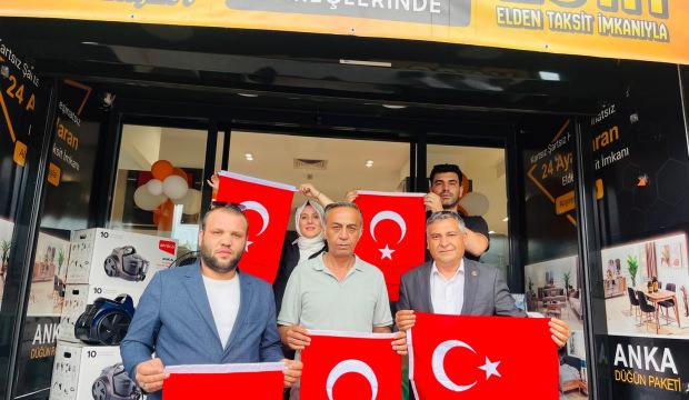 BBP Muğla&rsquo;dan dikkat &ccedil;eken hamle: Bir bayrak yakıldı, 48 bayrakla cevap verildi!