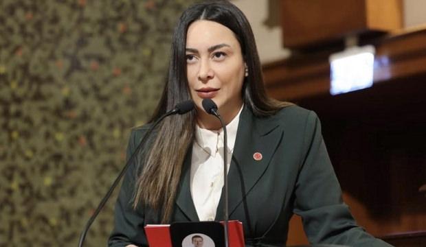 CHP Meclis &uuml;yesi Avukat H&uuml;lya Şimşek g&ouml;zaltına alındı