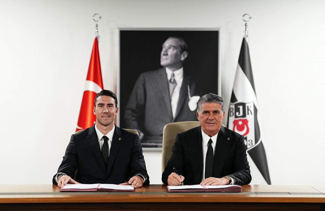 Önder Özen Vlahovic transferinin perde arkasını anlattı! 'Söz vermişti'