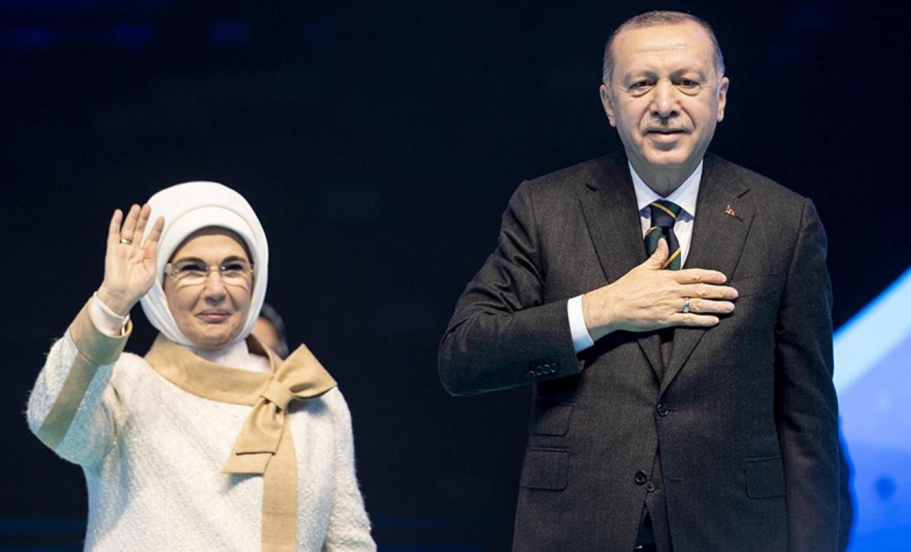 Emine Erdoğan: AK Parti'nin 25'inci yaşı kutlu olsun
