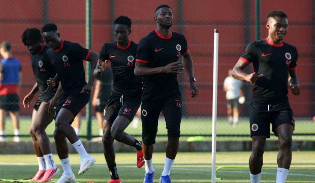 Gen&ccedil;lerbirliği Fenerbah&ccedil;e karşısında 11 yıl sonra ilki ger&ccedil;ekleştirmek istiyor!