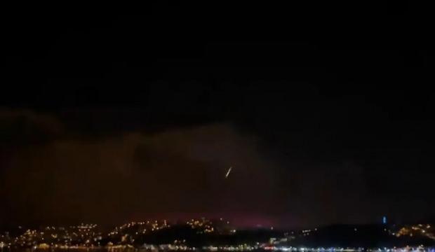 İstanbul'da 'Meteor' heyecanı! Saniye saniye g&ouml;r&uuml;nt&uuml;lendi