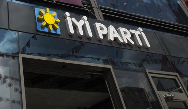 İYİ Parti&rsquo;de bir şok daha! Milletvekili &Ouml;mer Karakaş partisinden istifa etti