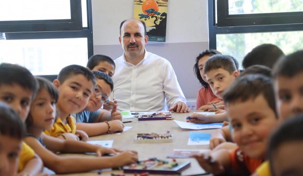 Konya&rsquo;da &ccedil;ocukların yazı dolu dolu ge&ccedil;iyor! Başkan Altay sahada