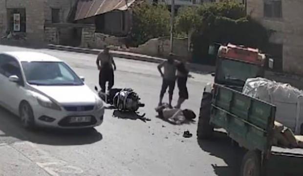 Mersin'de korkutan kaza: Motosiklet trakt&ouml;r&uuml;n altına girdi