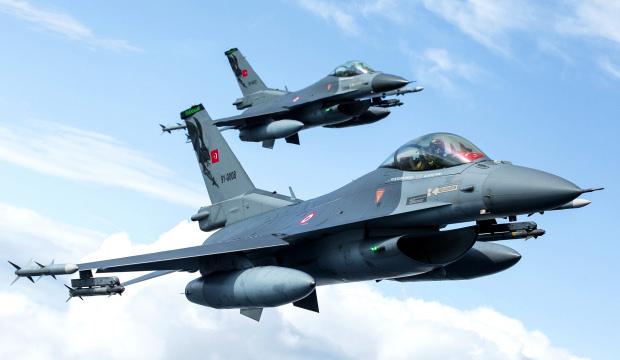 NATO hava sahasında bir ilk yaşandı! T&uuml;rk savaş u&ccedil;akları havalandı
