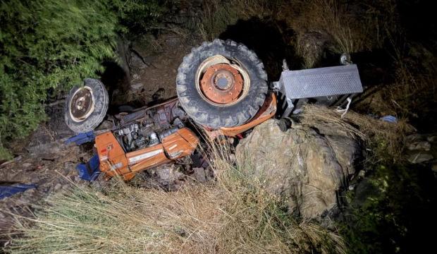 Osmaniye'de trakt&ouml;r dereye yuvarlandı: 2 &ouml;l&uuml;