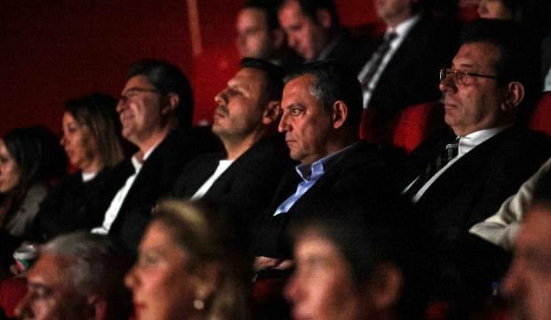 Yeni Parti'de kriz b&uuml;y&uuml;yor: Bir isim daha karşı bayrak a&ccedil;tı