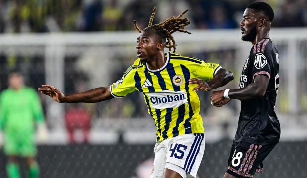 114 g&uuml;n sonra Fenerbah&ccedil;e forması giydi