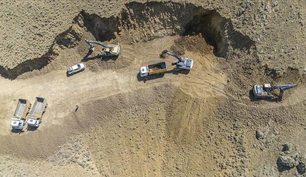 182 bin kilometrekarelik alanda maden avına &ccedil;ıkıyorlar: İki dev şirket anlaştı