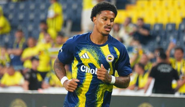 6 g&uuml;n &ouml;nce 'kalacağım' demişti! Fenerbah&ccedil;eli yıldız i&ccedil;in İstanbul'da kritik g&ouml;r&uuml;şme