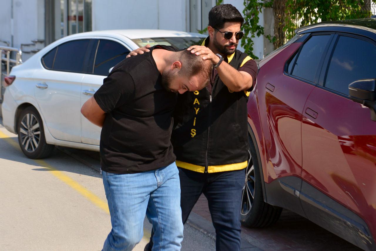 Parkta 'Bakış' tartışması kanlı bitti.