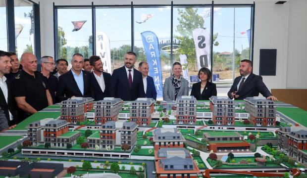 İstanbul'da 17 Ağustos'un yıl d&ouml;n&uuml;m&uuml;nde dev kentsel d&ouml;n&uuml;ş&uuml;m m&uuml;jdesi: 1 milyona ulaşıldı