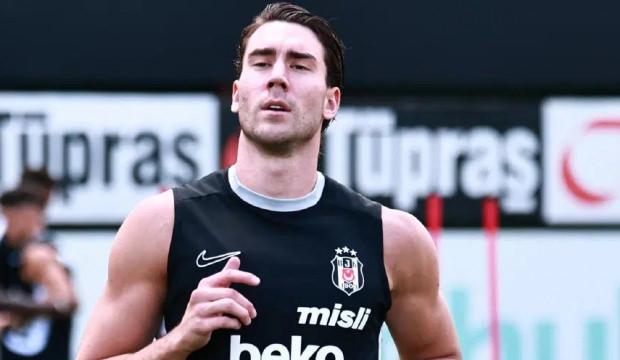 Beşiktaş taraftarları merak ediyordu! İşte Dusan Vlahovic'in lisansının &ccedil;ıkmama sebebi