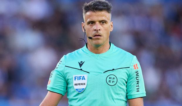 Beşiktaş ve Trabzonspor'un Avrupa Ligi'ndeki hakemleri belli oldu!
