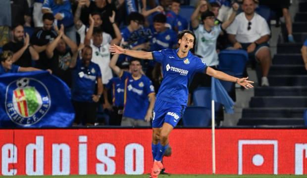 Enes &Uuml;nal fırtınası s&uuml;r&uuml;yor! Takımına 3 puanı getirdi