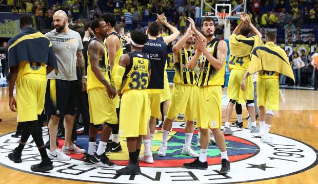 Fenerbah&ccedil;e efsanesi emekli oldu!
