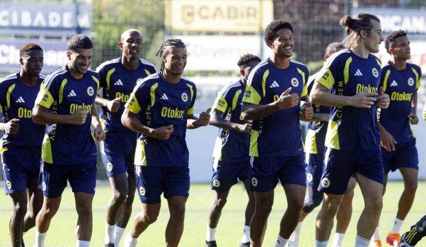 Fenerbah&ccedil;e'de ayrılık! Anlaşma sağlandı: Yıldız oyuncu d&uuml;nya devine gidiyor