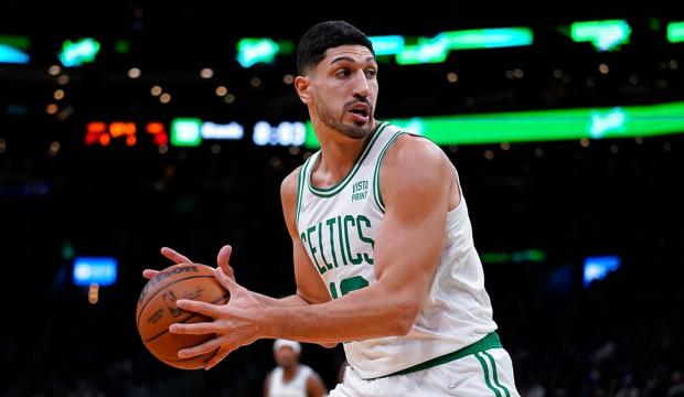 FET&Ouml;'c&uuml; hain Enes Kanter ABD'yi karıştırdı! Kadın olmak i&ccedil;in başvurdu!