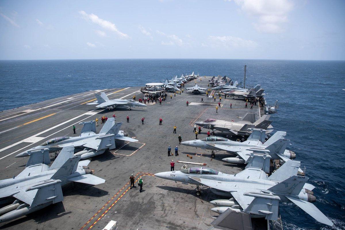 ABD'nin uçak gemisi USS George Washington'ın (CVN 73), Orta Doğu'ya konuşlandırıldı.