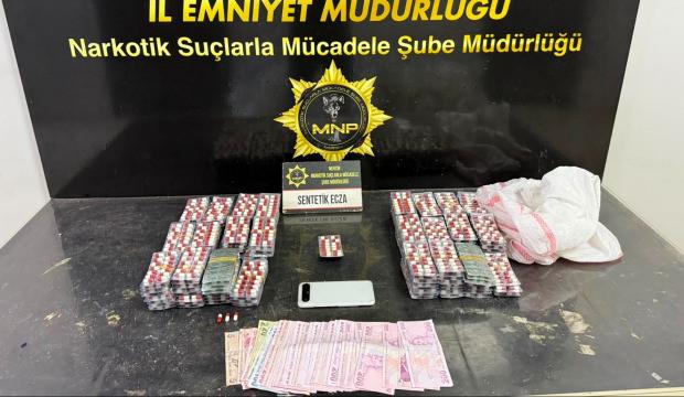 Mersin&rsquo;de narkotikten sokak satıcılarına ağır darbe: 2 zanlı tutuklandı!