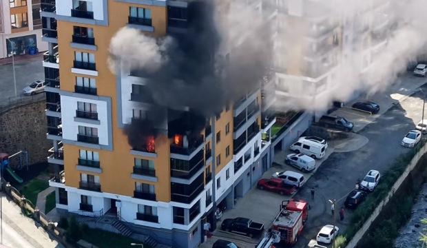 Rize'de 10 katlı apartmanda &ccedil;ıkan yangın korkuttu