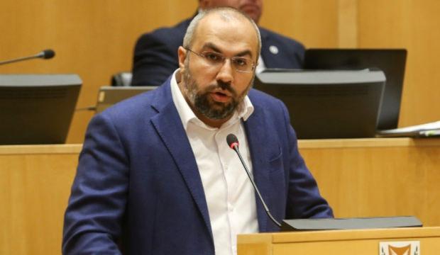 Rum vekil, T&uuml;rkleri katlettiklerini itiraf etti