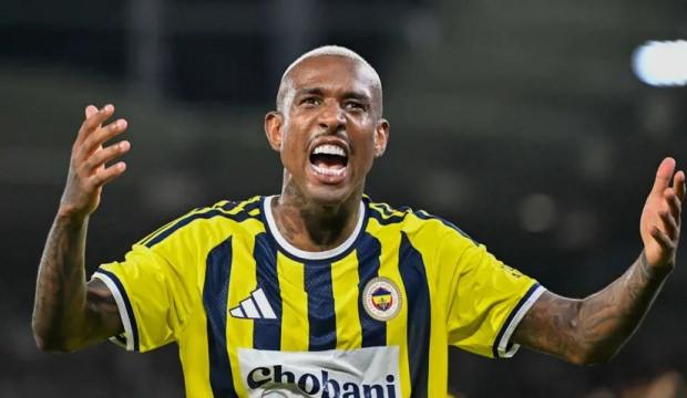 Talisca'dan merak uyandıran hareket! Yaptığı yorumu dakikalar i&ccedil;inde sildi