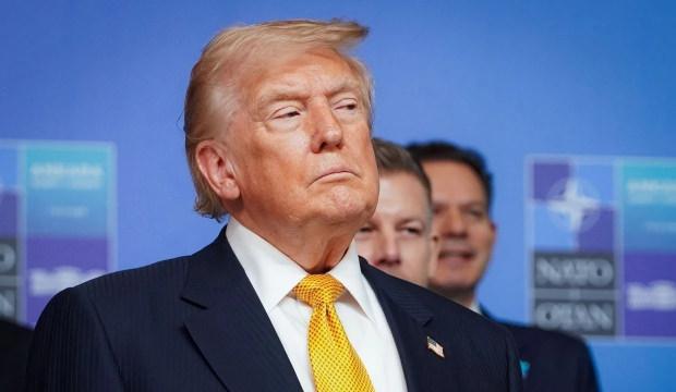 Trump'dan ekonomik kıyamet tehdidi! Tahran: Kendi bor&ccedil; krizlerini gizlemeye &ccedil;alışıyorlar