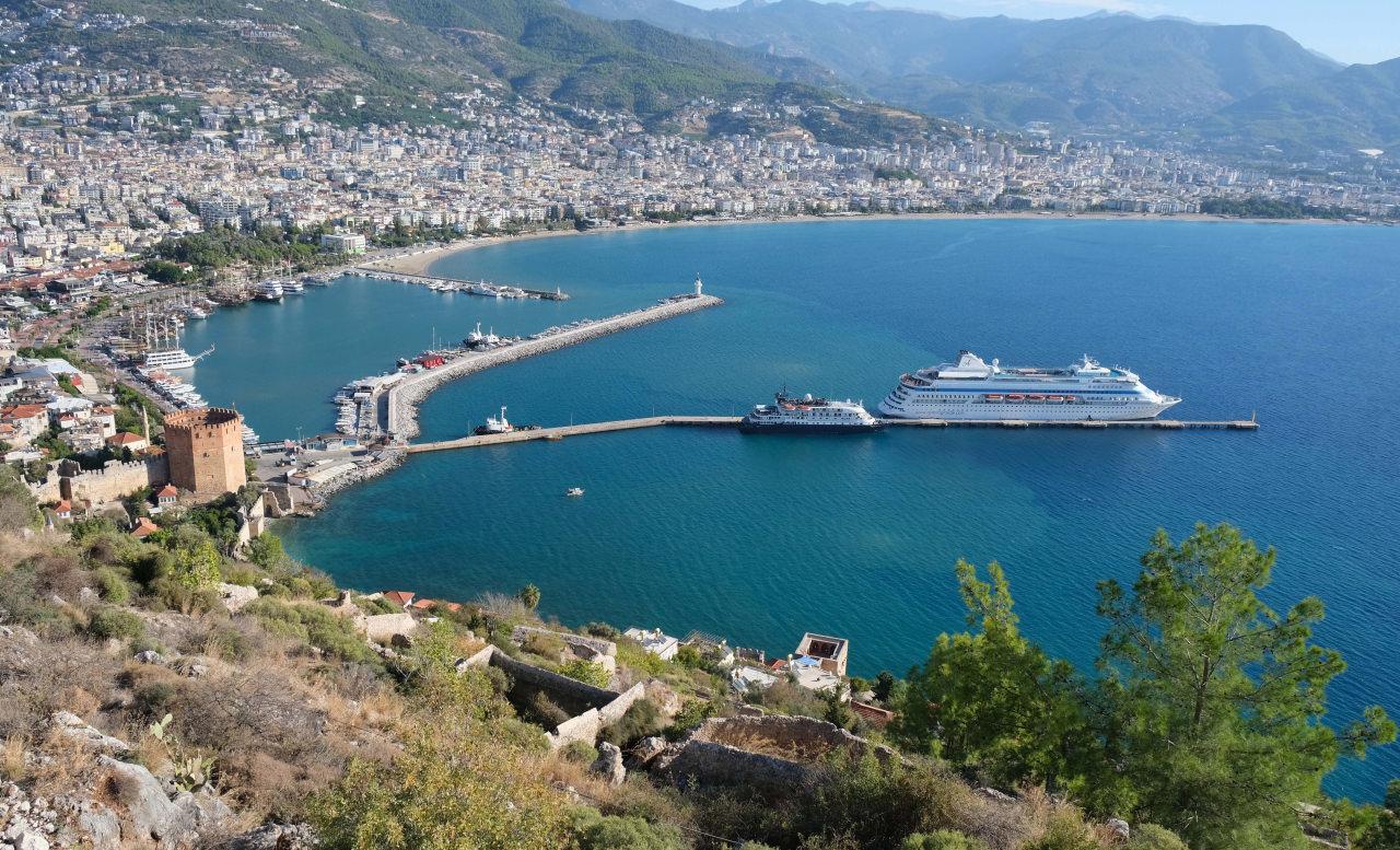Kruvaziyer turizminde tarihi rekor: 7 ayda 1 milyon yolcu aşıldı