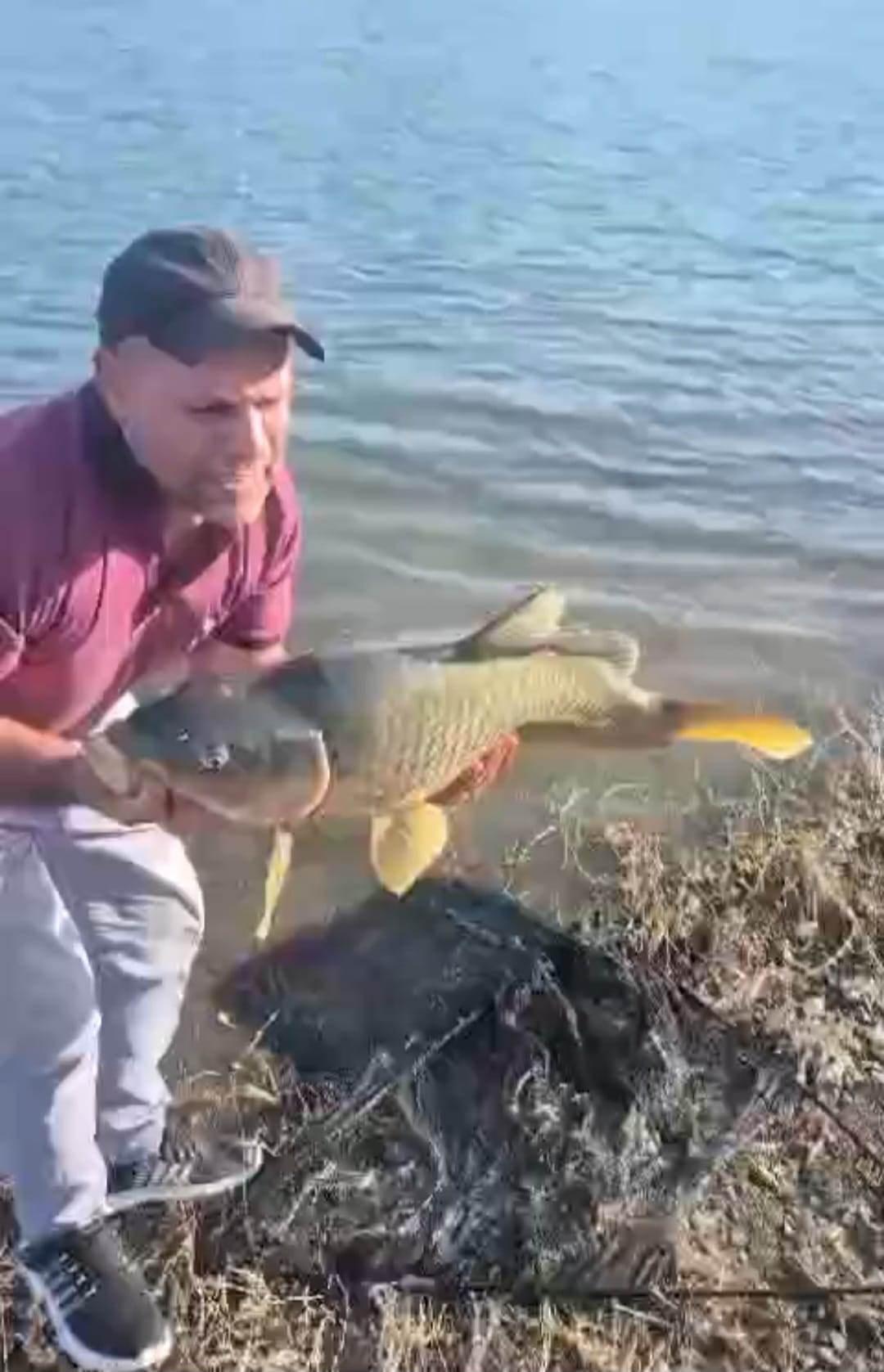 10 kilogramlık balık yakalandı.