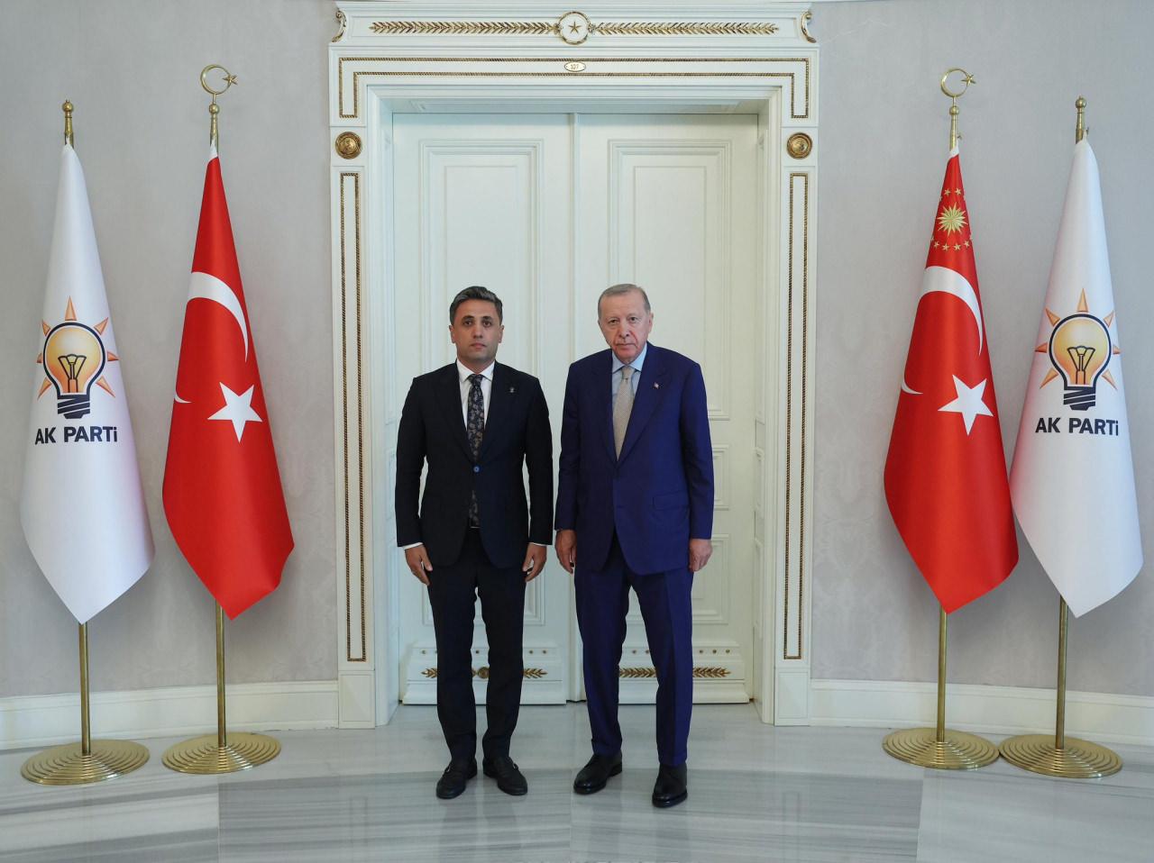Cumhurbaşkanı Erdoğan ve Tunceli İl Başkanlığına atanan Recai Hazar