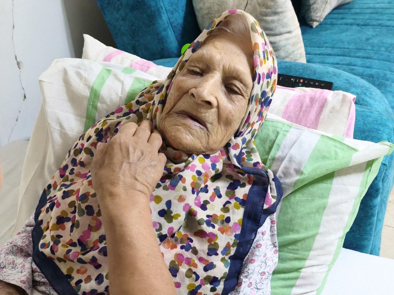Hanuf Domrul (100)