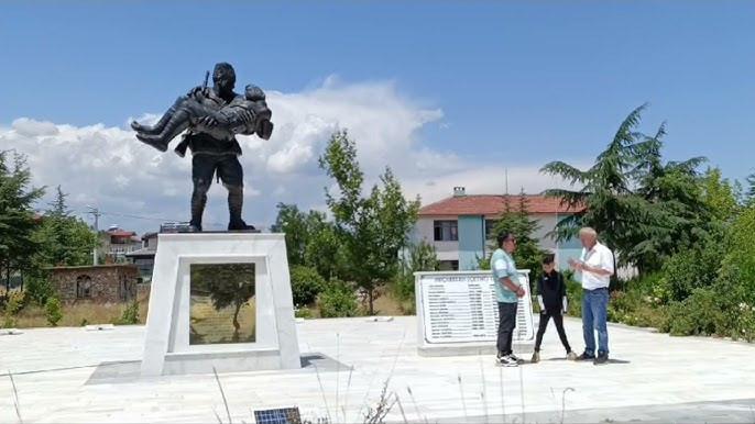 Anıttan bir görsel