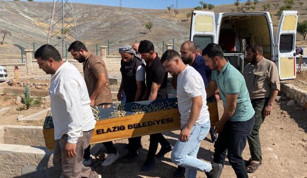 Elazığ'da piknik faciası! Yıldırımın isabet eden 10 yaşındaki &ccedil;ocuk &ouml;ld&uuml;