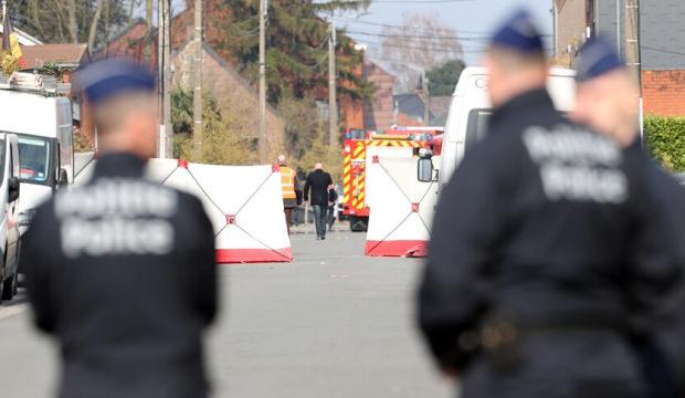 AB'nin merkezinde uyuşturucu şiddeti: Polis merkezine ateş a&ccedil;tılar