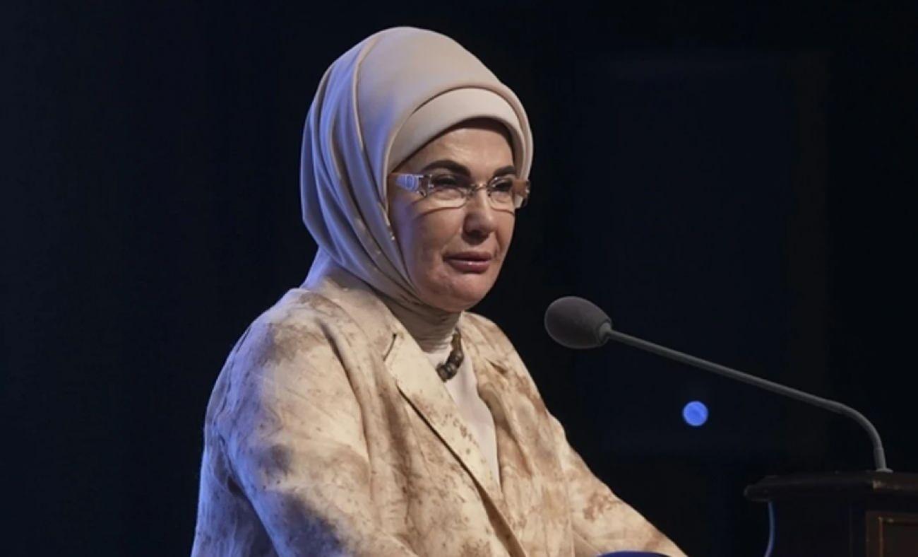 Emine Erdoğan&rsquo;dan 6. Lider Eşleri Zirvesi&rsquo;ne videolu mesaj: Toplumsal dayanıklılık vurgusu
