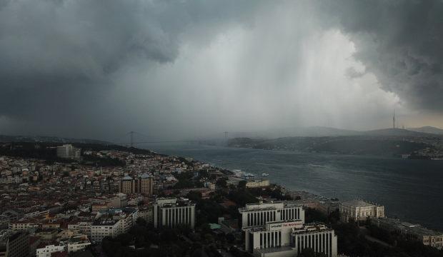İstanbul'da hava birden değişecek! İki g&uuml;ne dikkat: AKOM uyardı...