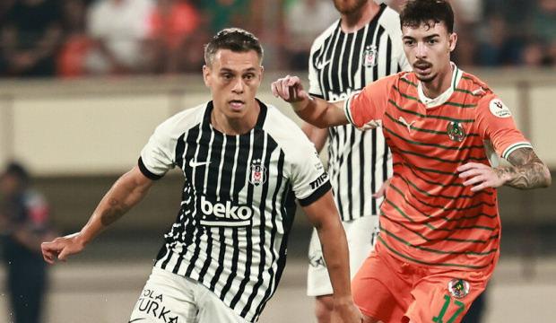 Leandro Trossard'dan hakeme tepki: Rakip bana tokat attı