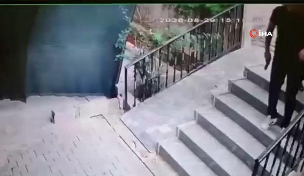 Şanlıurfa'da &ccedil;ocuk kavgasında silahlar konuştu! 